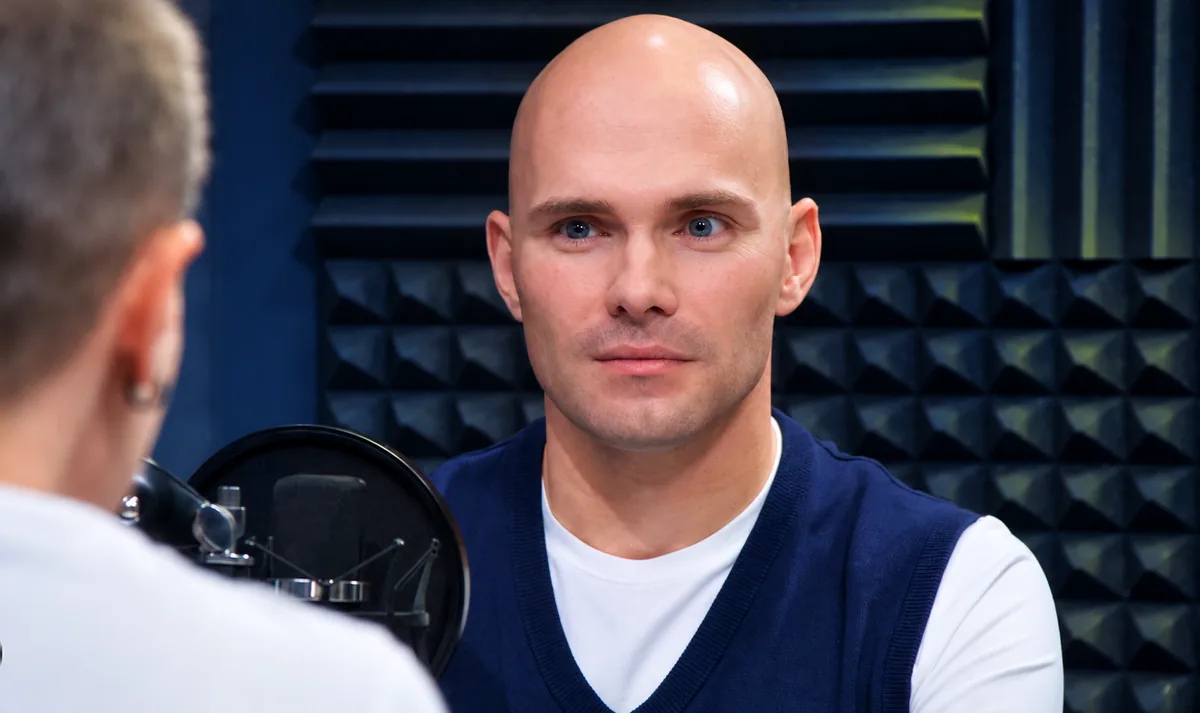 Roman Berglowiec při podcastovém rozhovoru